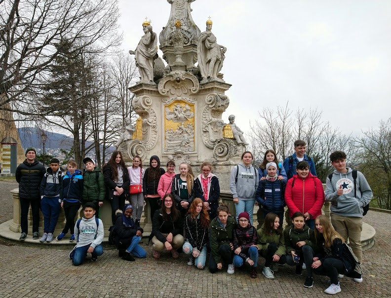 All of the students involved in the project in front of an ornamental fountain outside Nitra Castle